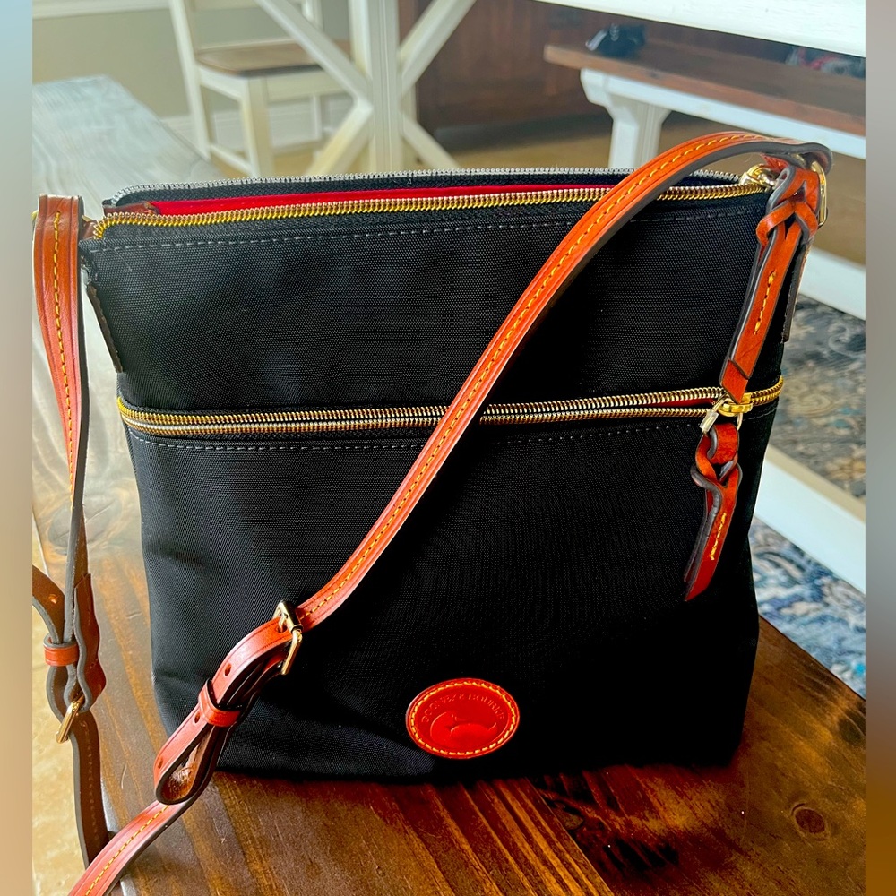 Dooney and Bourke lightweight nylon medium Crossbody